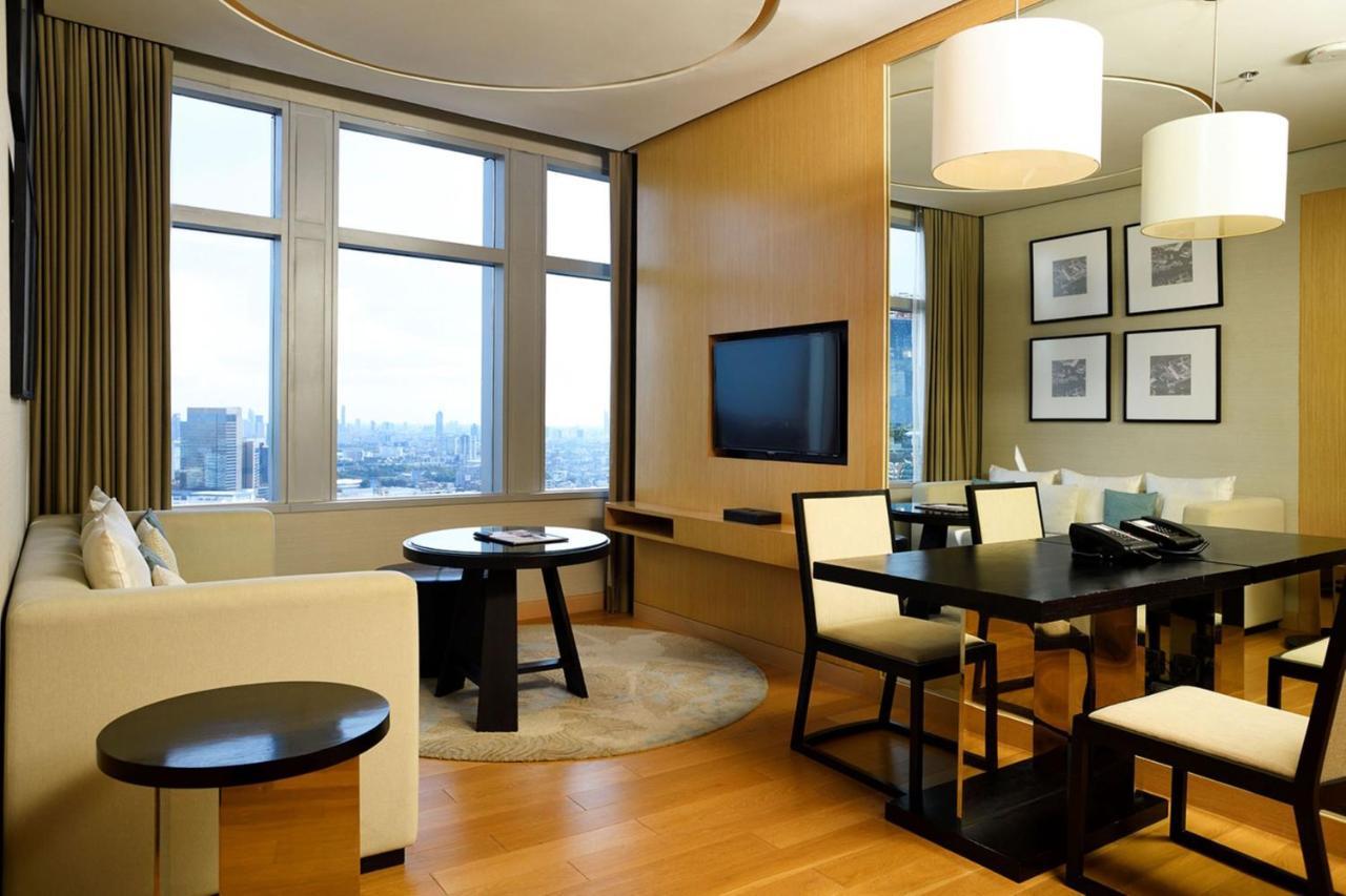 Bangkok Marriott Hotel Sukhumvit Exterior foto A suite at the hotel