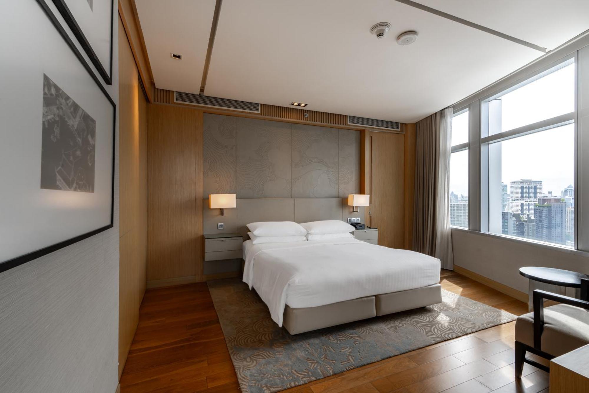 Bangkok Marriott Hotel Sukhumvit Exterior foto A bedroom at the hotel
